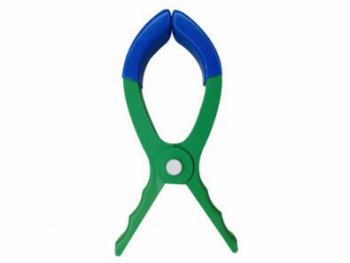 选择绝缘跳线夹的主要根据是什么